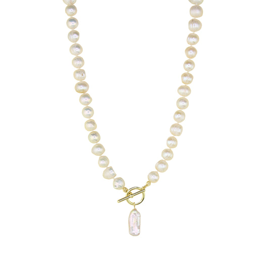 Freshwater Pearl Necklace with Pendant