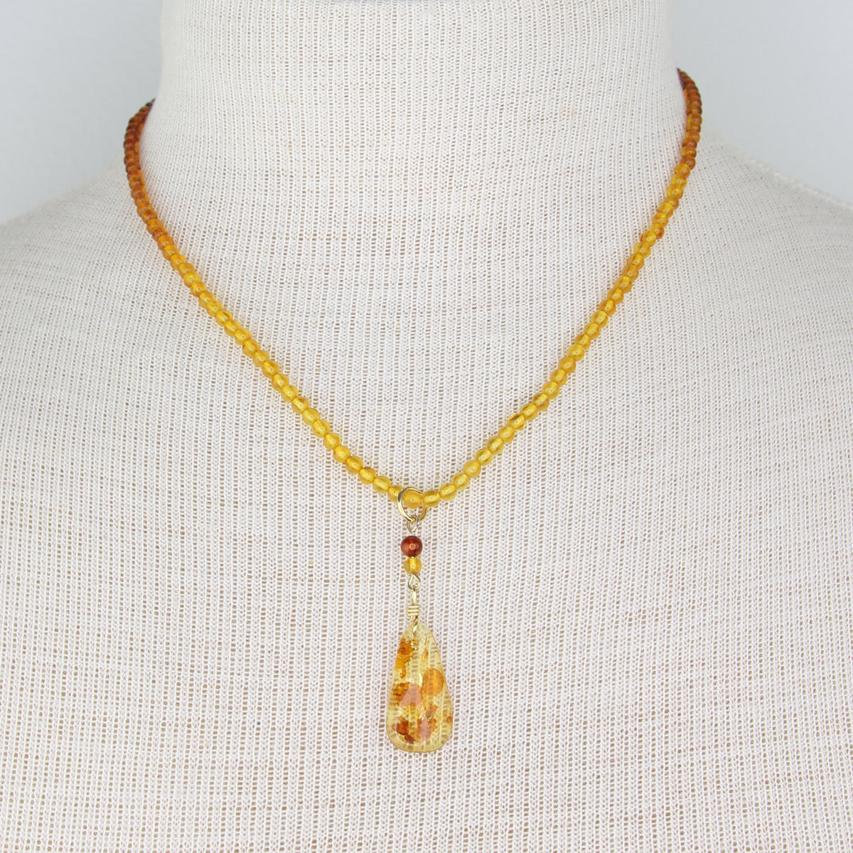 Amber Ombre Pendant Necklace