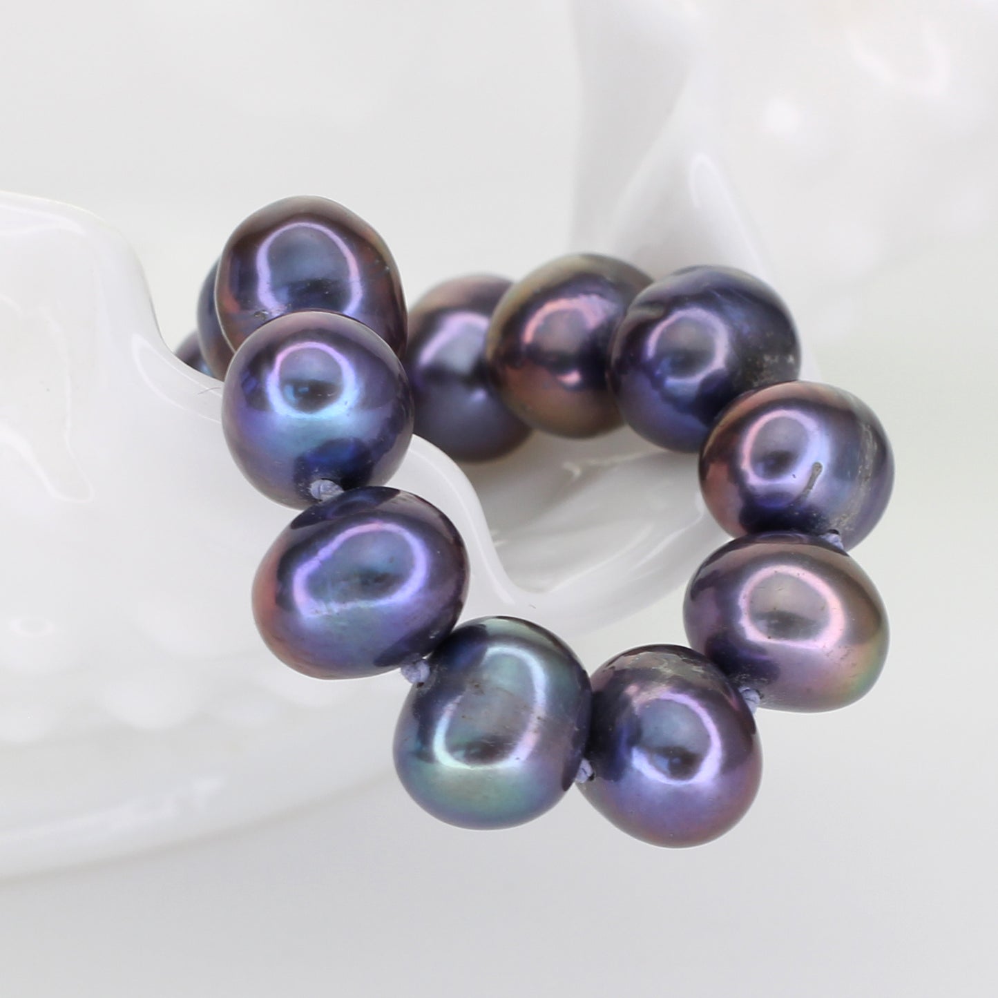 Freshwater Pearl Bracelet - Peacock