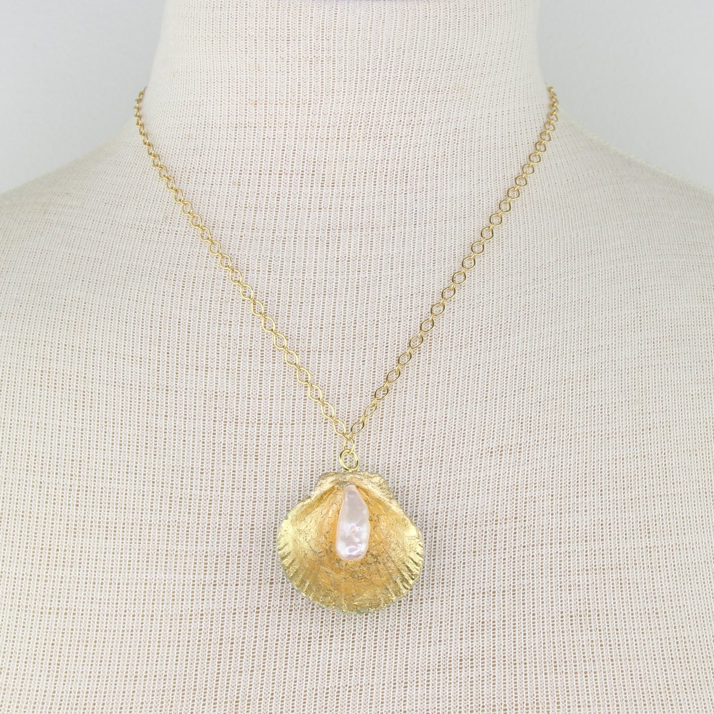 Natural Sea Shell and Pearl Double-Sided Necklace