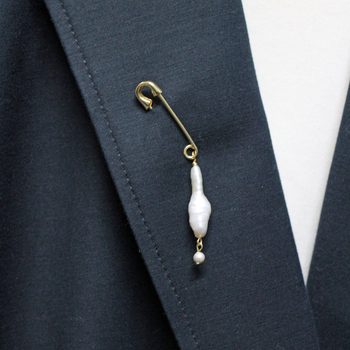 Freshwater Biwa Pearl Pin